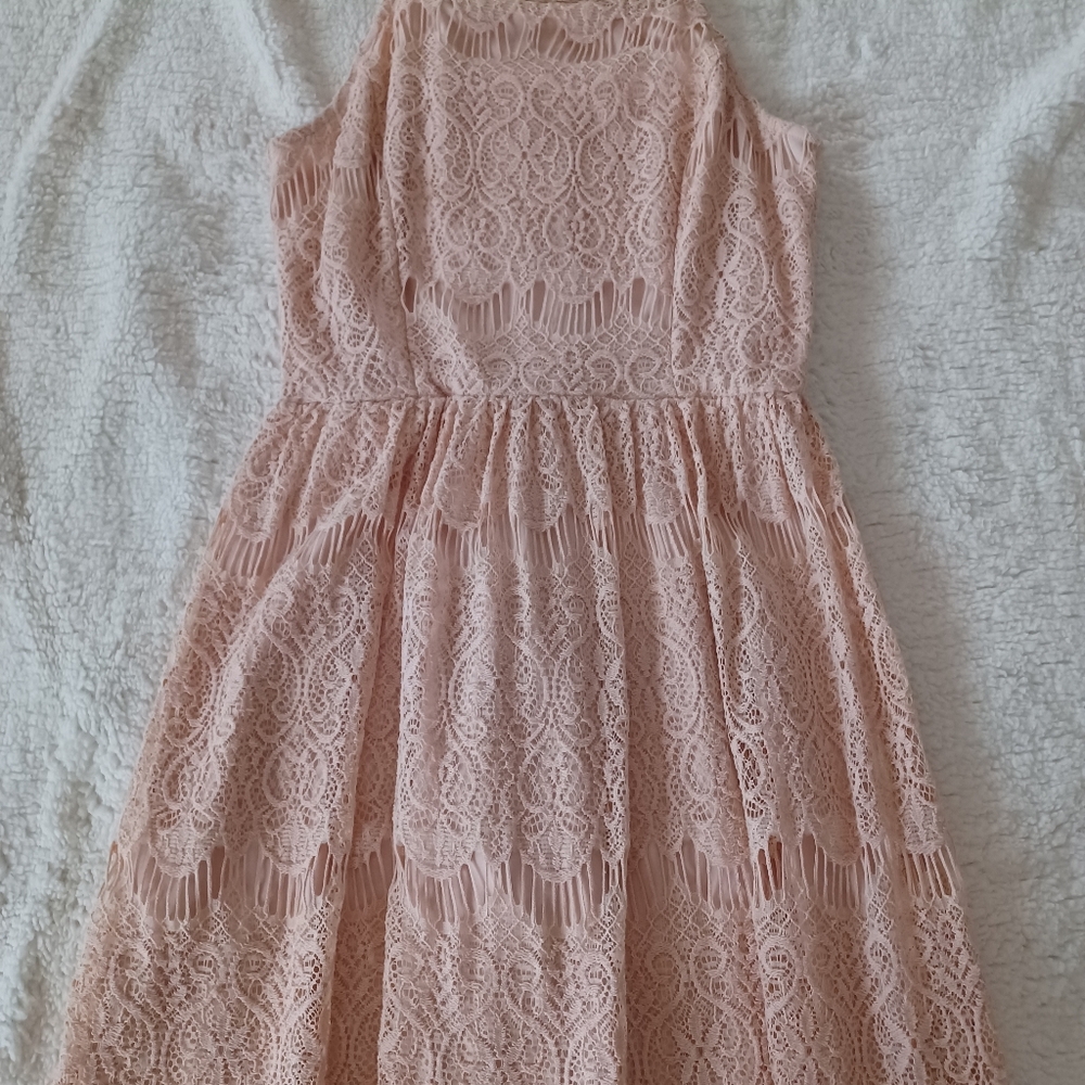 Lined crochet sleeveless dress
